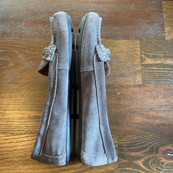 Calvin Klein Moccasin Loafers Suede Size 7M Gray with Silver Logo - Picture 5 of 7